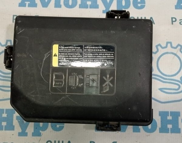 Крышка блока предохранителей подкапотная Chevrolet Volt 16- 84336871