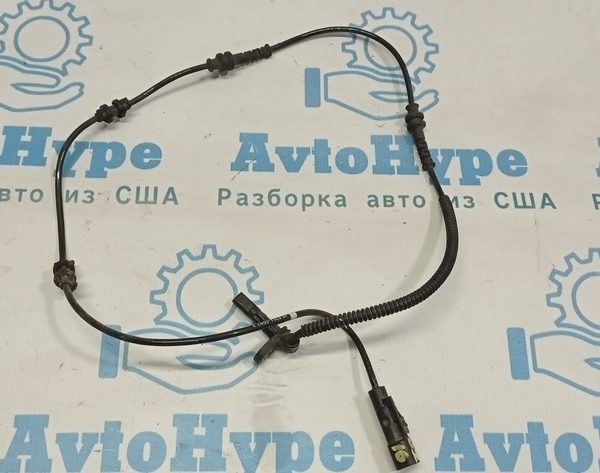 Датчик ABS перед прав Chevrolet Volt 16- 39002172