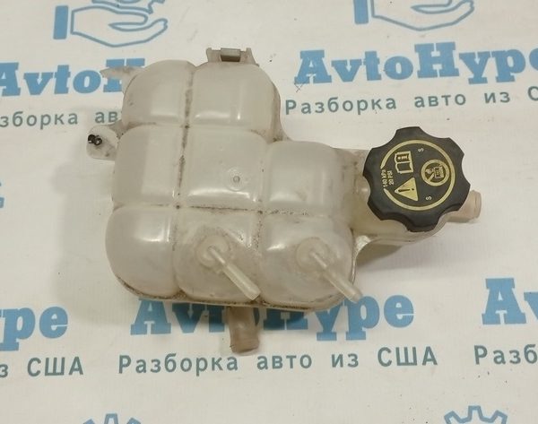 Расширительный бачок охлаждения двс Chevrolet Volt 16- 23123562