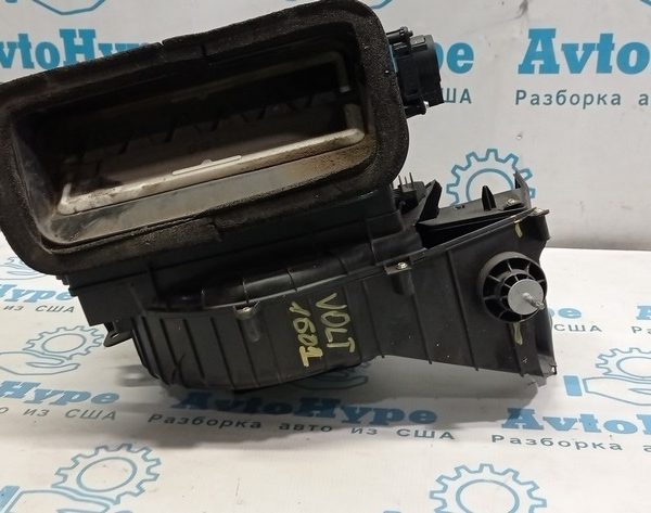 Печка в сборе Chevrolet Volt 16- разбит корпус (01) 23350797