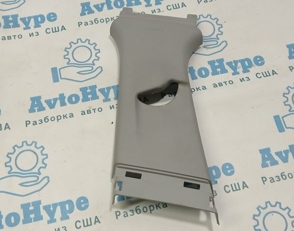 Накладка центральной стойки верхняя (ремень) левая Chevrolet Volt 16- серая 23374004