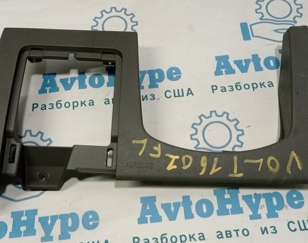 Накладка колени водителя Chevrolet Volt 16- серая 23434113