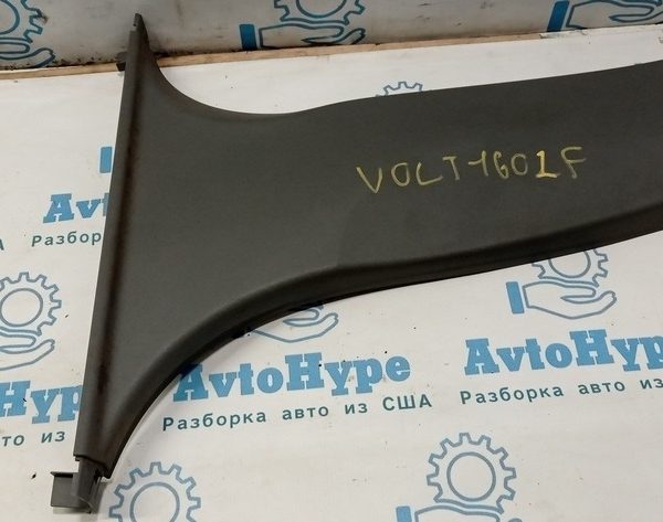 Накладка центральной стойки нижняя левая Chevrolet Volt 16- серая 23354904