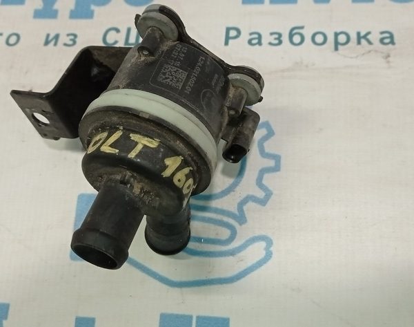 Насос системы охлаждения двс Chevrolet Volt 16- 23353644