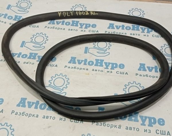 Уплотнитель дверного проема зад лев Chevrolet Volt 16- 23458653