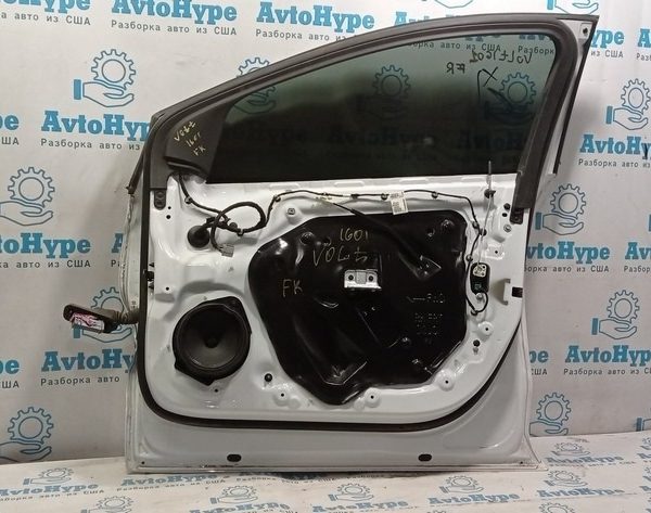 Уплотнитель двери перед прав Chevrolet Volt 16- 23138040