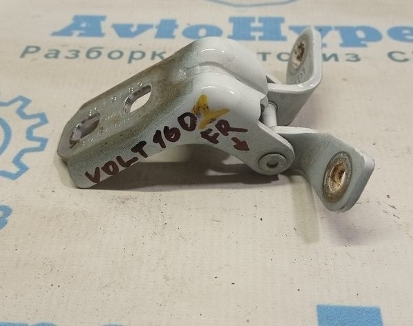 Петля двери нижняя перед прав Chevrolet Volt 16- 13583618