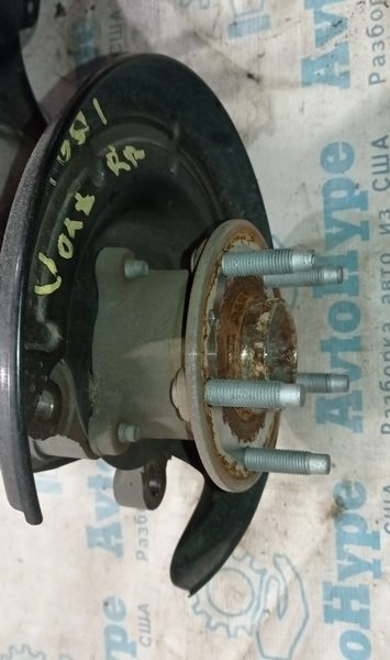 Кронштейн крепления ступицы зад прав Chevrolet Volt 16- 23136460