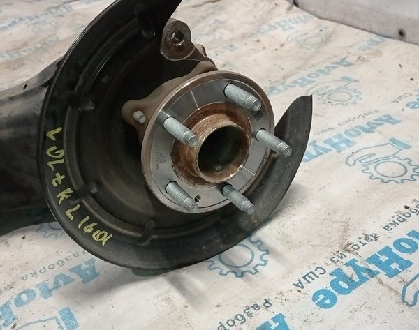 Кожух тормозного диска задний левый Chevrolet Volt 16- 13362352