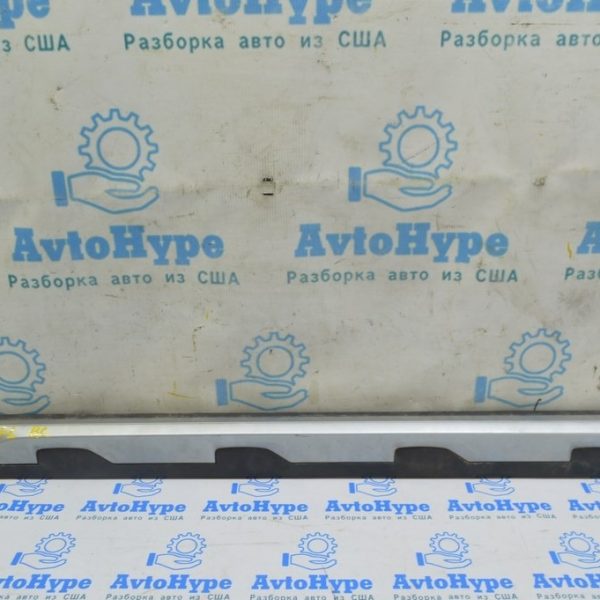 Накладка двери нижняя передняя левая BMW X3 G01 18-21 структура с серым молдингом реал.В.С. 51137442793