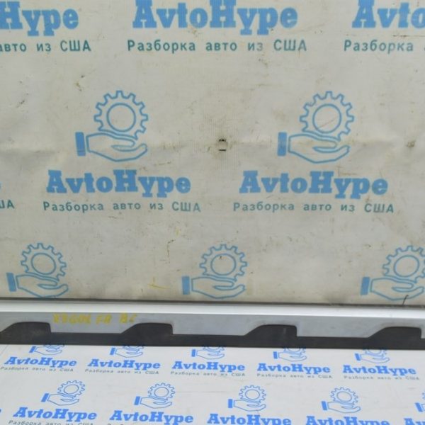 Накладка двери нижняя передняя правая BMW X3 G01 18-21 структура с серым молдингом реал.В.С. 51137442794