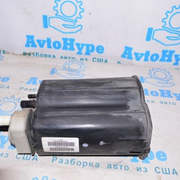 Канистра с углем абсорбер Jeep Compass 11-16 2.0 2.4 68018927AA