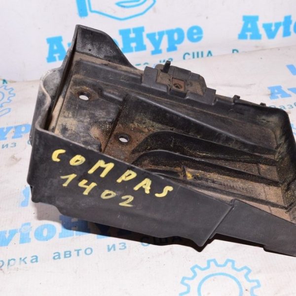 Поддон АКБ Jeep Compass 11-16 5115730AC