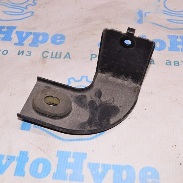 Кронштейн радиатора прав Jeep Compass 11-16 5115966AA