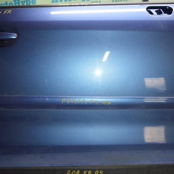 Центральный молдинг двери в цвет Subaru Forester 14-18 SJ