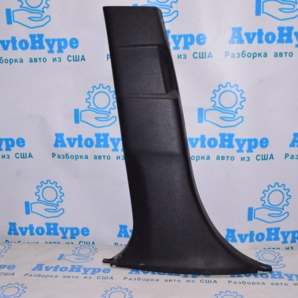 Накладка центральной стойки нижняя левая Subaru Forester 14-18 SJ черн 94022SG010VH