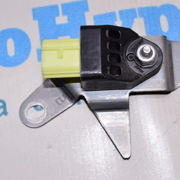 Датчик подушки безопасности дверь лев Subaru Forester 14-18 SJ 98235SG010