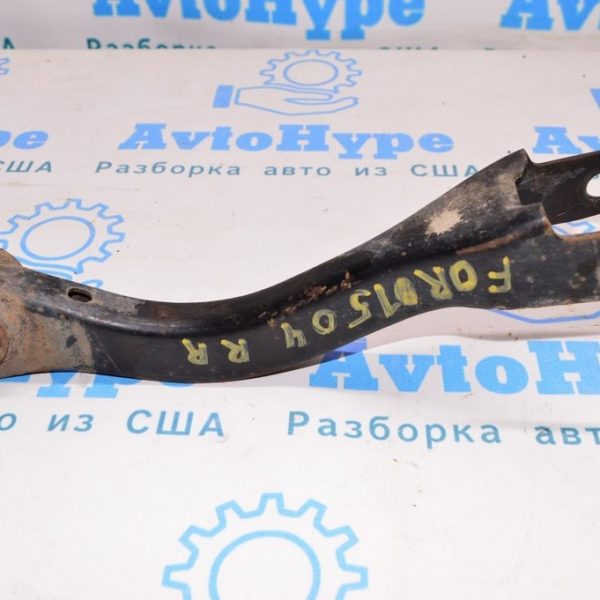 Рычаг продольный зад прав Subaru Forester 14-18 SJ 20250FJ001