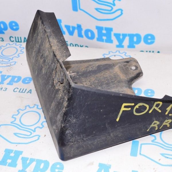 Брызговик задний правый Subaru Forester 14-18 SJ j1017sg255