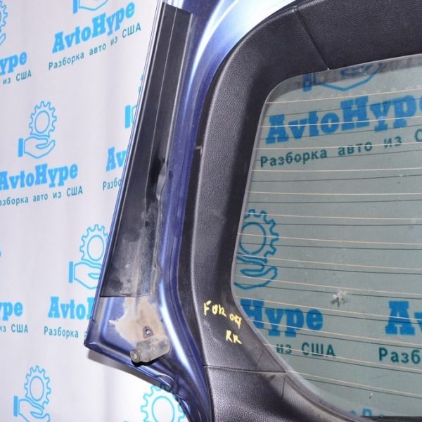 Обшивка двери багажника правая Subaru Forester 14-18 SJ черн 94330SG010VH