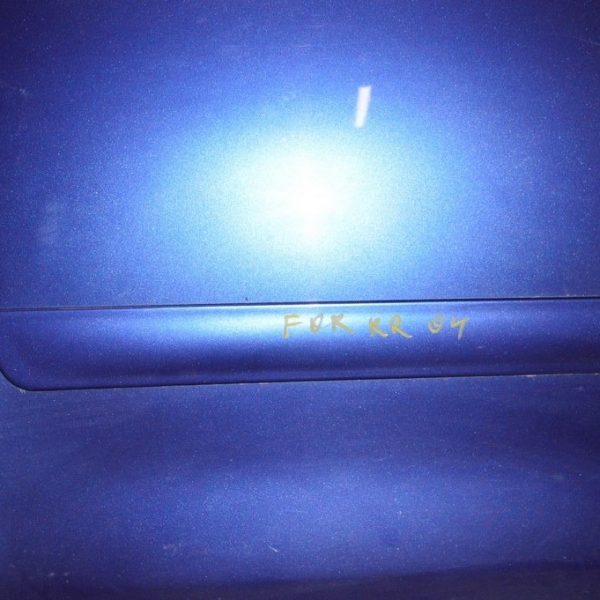 Накладка двери центр (над нижней) зад прав Subaru Forester 14-18 SJ в цвет кузова