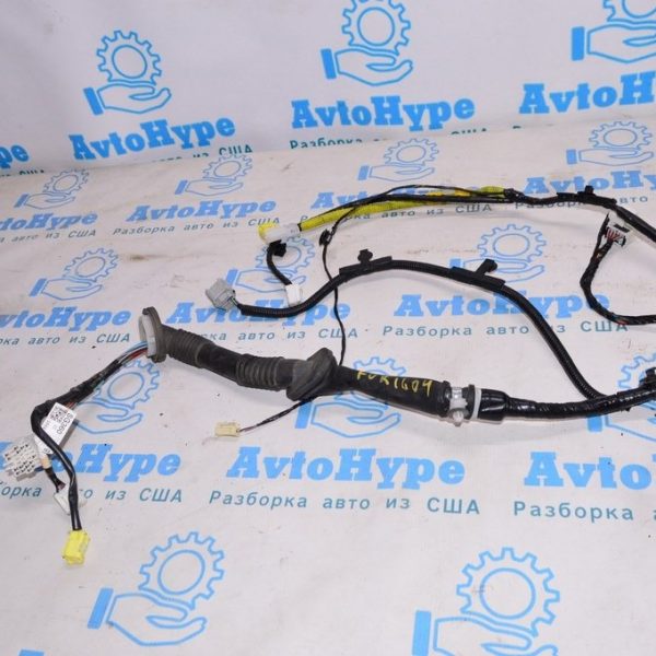 Проводка дверная перед прав Subaru Forester 14-18 SJ 81822SG001