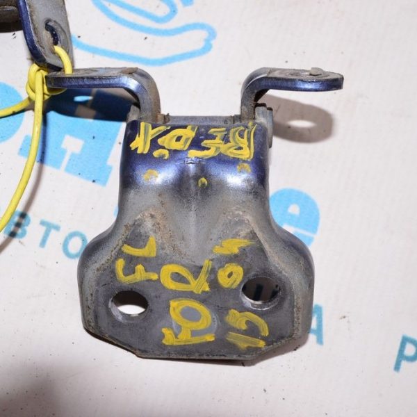 Петля двери верхняя перед лев Subaru Forester 14-18 SJ 60079AG013