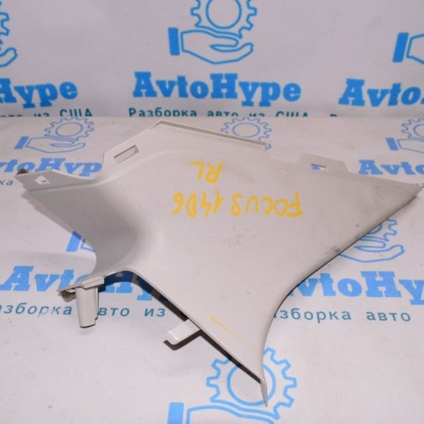 Накладка задней стойки верхняя задняя левая Ford Focus mk3 11-18 5d серая DV6Z-5831011-BA