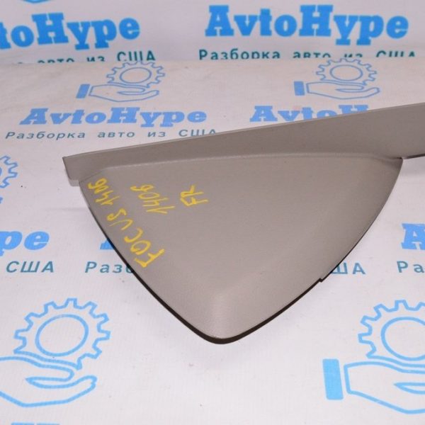 Накладка торпедо правая сторона сбоку Ford Focus mk3 11-18 BM51A044C60