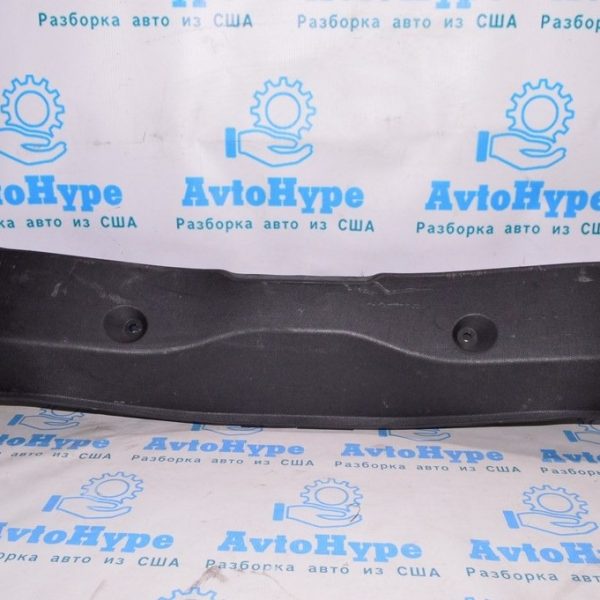 Накладка проема багажника Ford Focus mk3 11-18 5d (06) запилена CV6Z-5840374-AA
