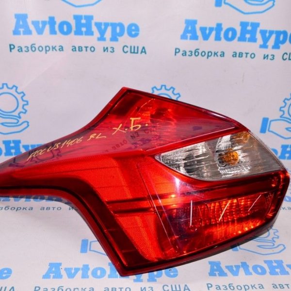 Фонарь левый Ford Focus mk3 11-14 дорест 5d usa (06) DM5Z-13405-C
