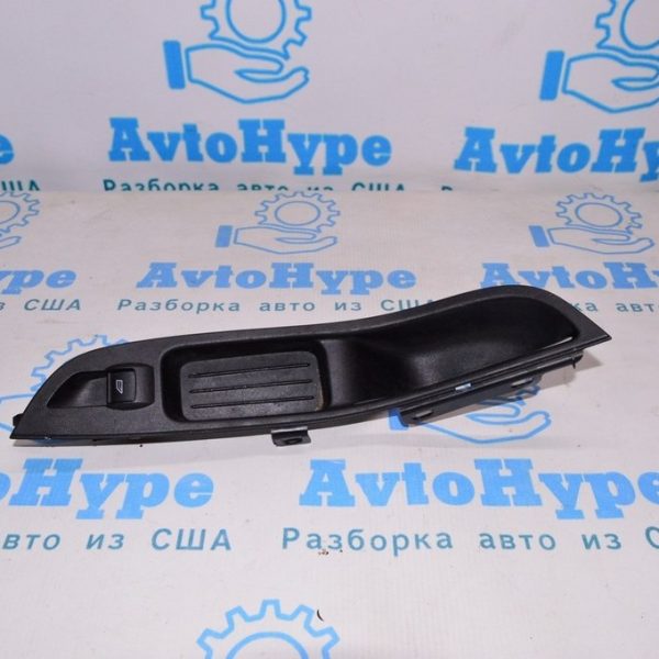 Управление стеклоподъемником перед прав Ford Focus mk3 11-18 BM5Z-14529-A