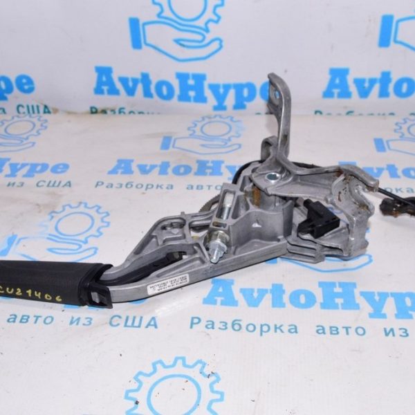 Рычаг стояночного тормоза с тросом  Ford Focus mk3 11-14 BV6Z-2780-HB