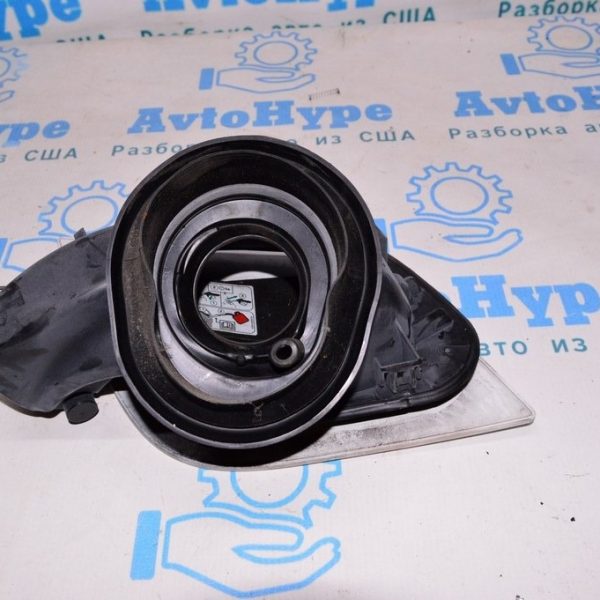 Корпус лючка бензобака  Ford Focus mk3 11-18 5d BM5Z-5827936-A