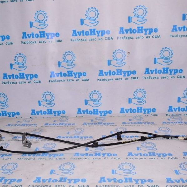 Трос стояночного тормоза (лев и прав)  Ford Focus mk3 11-18 CV6Z-2A635-A