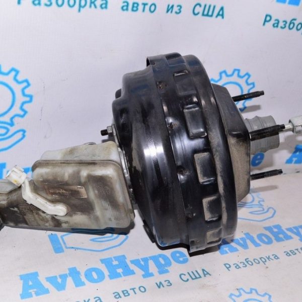 Главный тормозной цилиндр Ford Focus mk3 11-18 EV6Z-2140-A