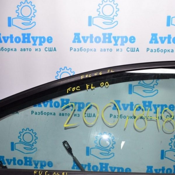Уплотнитель стекла с верхним молдингом перед лев Ford Focus mk3 11-18 F1EZ-5821597-A