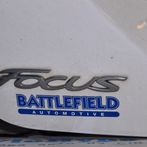 Эмблема Focus двери багажника Ford Focus mk3 15-18 рест 5d BM5Z-5842528-B