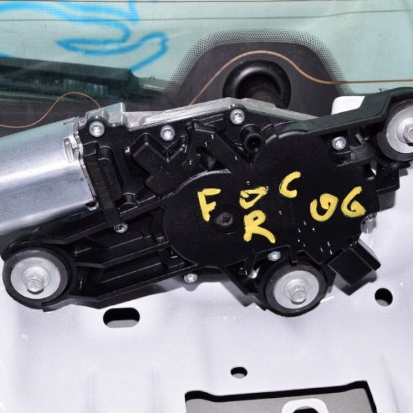 Трапеция дворников с моторчиком зад Ford Focus mk3 11-18 5d F1FZ-17508-A