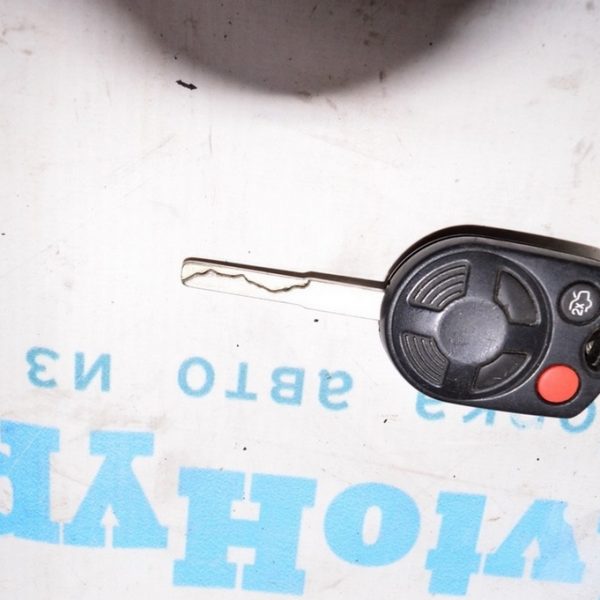 Ключ Ford Focus mk3 11-18 (06) CM5Z-15K601-A