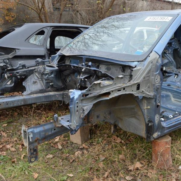 Четверть передняя левая Subaru Forester 14-18 SJ (04) синий цвет только стойка,без лонжерона 51602SG0309P