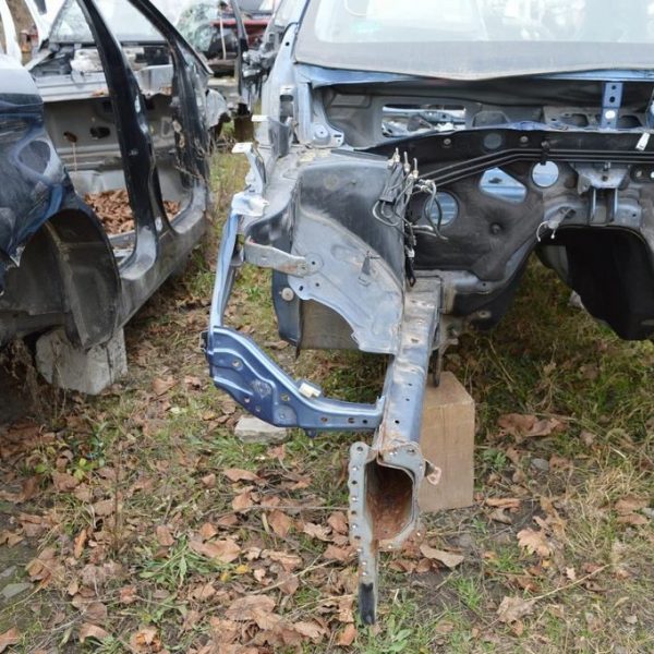 Кронштейн крыла перед лев Subaru Forester 14-18 SJ 57150SG0119P