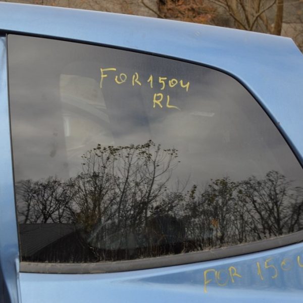 Форточка (глухое стекло) задняя левая Subaru Forester 14-18 SJ 65209SG062