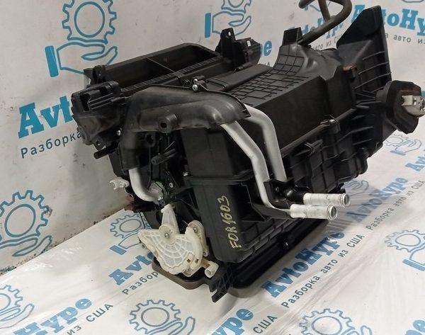 Мотор вентилятор печки Subaru Forester 14-18 SJ (03) 72223FJ001