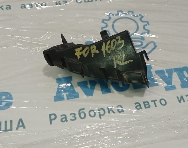 Крепление заднего бампера короткое левое Subaru Forester 14-18 SJ 57707SG070
