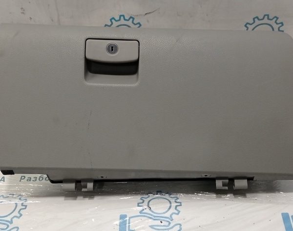 Перчаточный ящик, бардачок Subaru Forester 14-18 SJ серый 66121FJ040LL