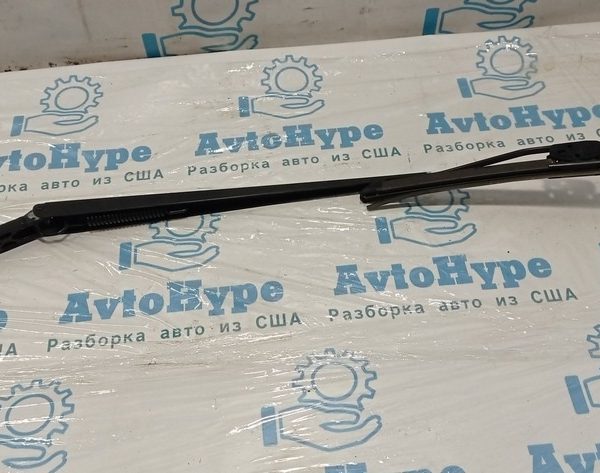 Поводок дворника прав Subaru Forester 14-18 SJ 86532SG010