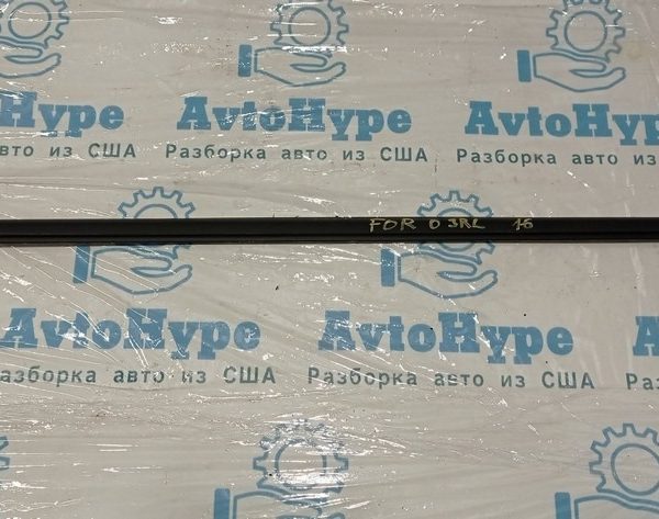 Молдинг дверь-стекло центральный зад лев Subaru Forester 14-18 SJ 62280SG010