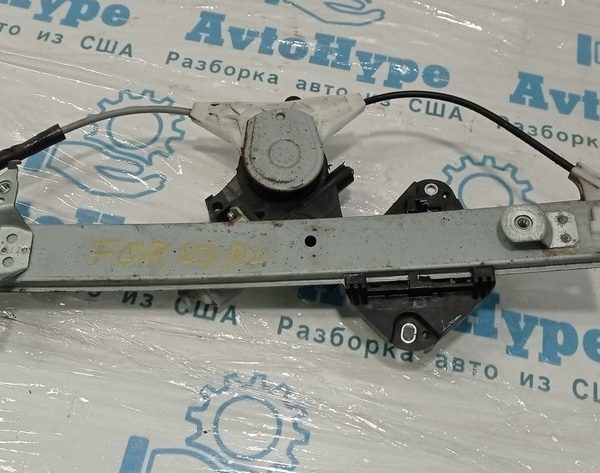 Стеклоподъемник с мотором зад лев Subaru Forester 14-18 SJ 61042SG210