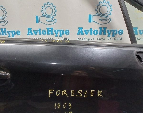 Молдинг дверь-стекло центральный перед прав Subaru Forester 14-18 SJ 61280SG000